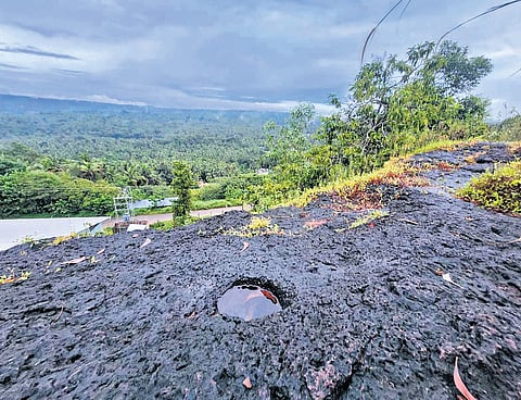 Evidence of Iron Age found from Valiyakunnu near Randathani in Malappuram.