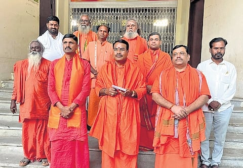 Seers after a press conference in Kalaburagi on Saturday 