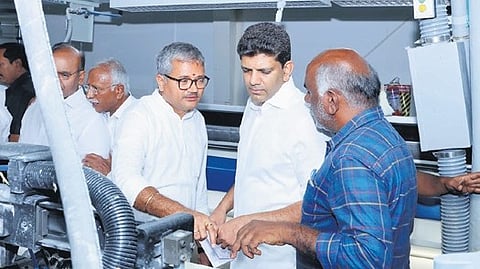 Union Minister of State for Rural Development and Communications, Pemmasani Chandra Sekhar visited the textile park at Gopalavaripalem.