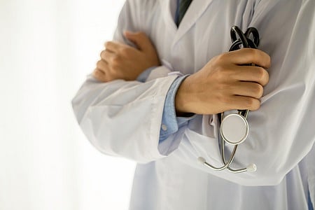 Gopalpur police in Berhampur on Wednesday arrested a 48-year-old-man for posing as a doctor and providing medical diagnosis to gullible patients without necessary qualification.