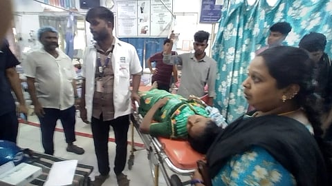 Two people have reportedly died and 20 people have been hospitalized at Chromepet GH after they fall sick allegedly due to contamination of drinking water at Pallavaram. Express. Martin Louis.
