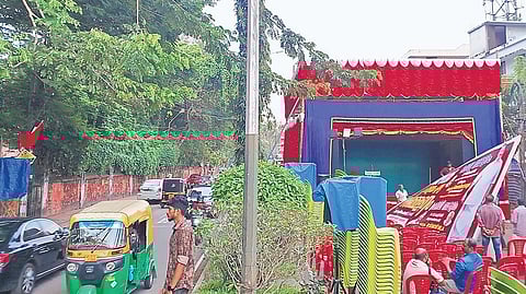 The stage set up in the middle of the road near the court complex at Vanchiyoor for the concluding session of the CPM Palayam Area Conference 