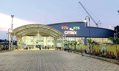 The east side entry and station building.