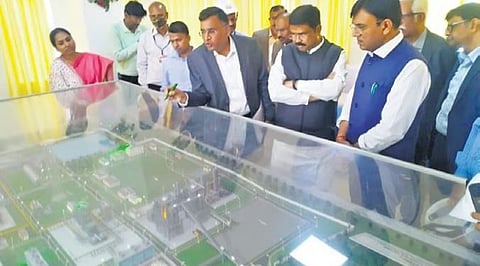 Union Ministers Mandaviya and Pradhan reviewing the Talcher Fertiliser plant project on Saturday.