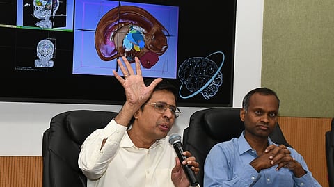 IIT-M director Kamakoti explaining to media on the 3D images of human foetal brain