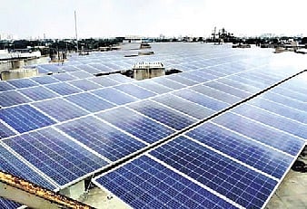 Image of solar panels used for representative purpose.