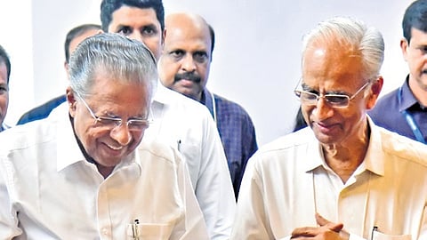 Former chief secretary K Jayakumar receives CM Pinarayi Vijayan as he arrives to inaugurate the annual meet of KAS officers association on Sunday