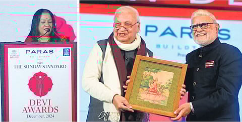 TNIE Group CEO Lakshmi Menon delivers inaugural speech; TNIE Editorial Director Prabhu Chawla presents a memento to chief guest and Kerala Governor Arif Mohammed Khan.