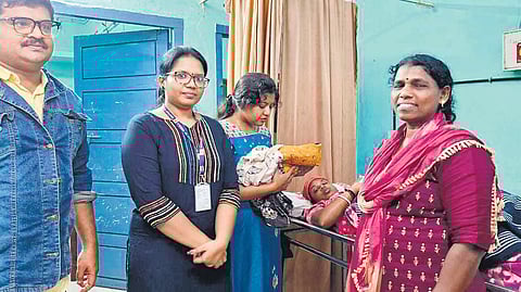 Mother and newborn at the Nemmara CHC in Palakkad