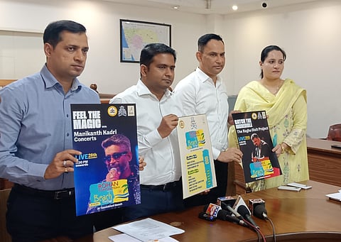 Police commissioner Anupam Agrawal, DC Mullai Muhilan, Rohan Corporation MD Rohan Montheiro and MUDA commissioner Noor Zahara Khanam release Beach Festival posters in Mangaluru on Thursday.