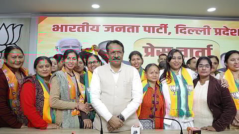  Aam Aadmi Party’s councillor from Ghadoli Priyanka Gautam joined the BJP with her supporters.