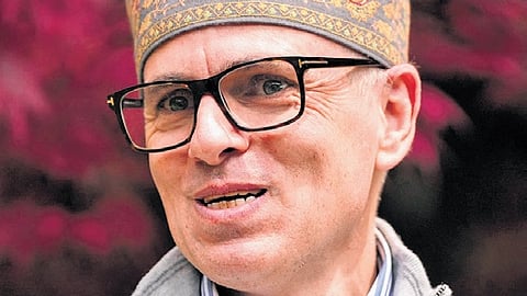 Navyug tunnel is a gift from Manmohan Singh, should be named after him: Omar