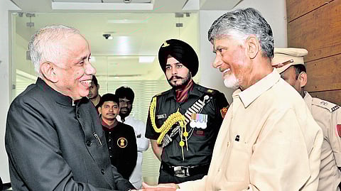 Chief Minister Nara Chandrababu Naidu has met Governor S. Abdul Nazeer at Raj Bhavan on Wednesday and greeted him for the New Year.