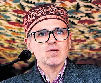 Shah, Omar agree to disagree on restoration of normalcy in J&K