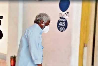 Former chief engineer of HMDA BLN Reddy arrives at the Enforcement Directorate office to face questioning in the Formula-E race case on Wednesday