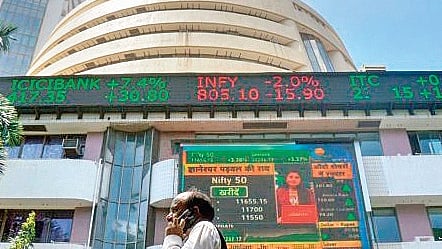 Investors lose Rs 6 lakh crore as midcap, smallcap stocks plunge