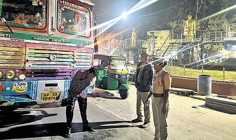 Cops launch ‘Face Wash and Go’ to curb road mishaps