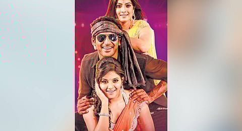 'Madha Gaja Raja' movie review: Punches land, but the jokes don’t