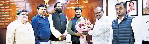 Chief Minister A Revanth Reddy along with other Telangana Ministers net Union Minister  HD Kumaraswamy at his office in New Delhi