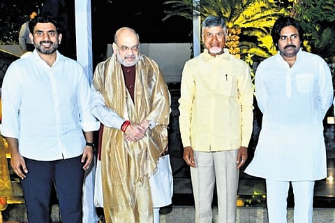 Union Home Minister Amit Shah, Chief Minister N Chandrababu Naidu, Deputy CM Pawan Kalyan and IT Minister N Lokesh at Undavalli on Saturday 