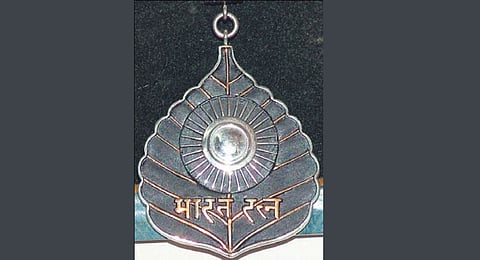 Tata, MMS lead the Bharat Ratna race