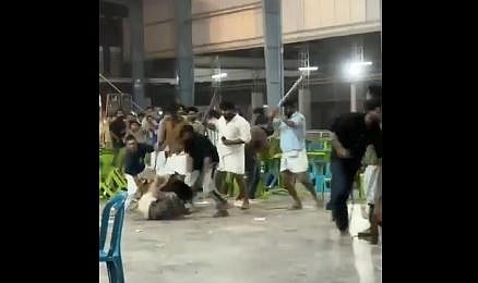 Following the clash, the arts fest was stopped abruptly. 