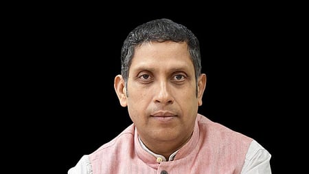 Praveen Chakravarty.