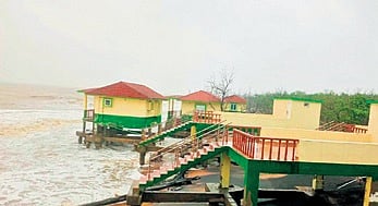File photo of sea erosion-hit guesthouse at Habalikhati in Satabhaya