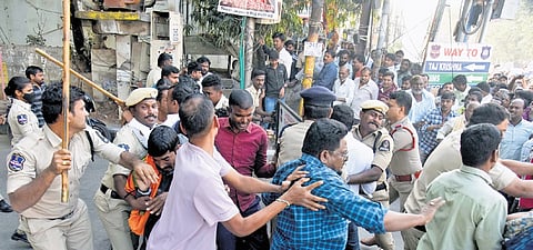 Tension prevailed at the ministers’ quarters on Road Number 12 on Tuesday as members of the Village Revenue Assistants (VRA) Joint Action Committee staged a protest.