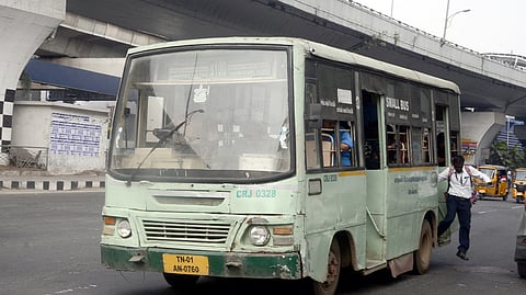 Representative image of mini bus.