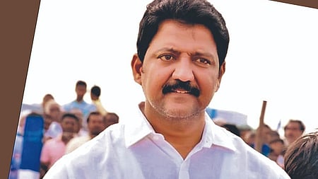 Former MLA Vallabhaneni Vamsi Mohan