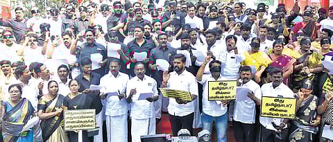 Members of AIADMKs Students wing staged a demonstaration to condemn the alleged sexual assault against the girl students of the state at Valluvarkottam on Tuesday. 
