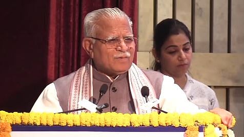 Union Minister Khattar says Bhalswa landfill in Delhi will be cleared within one year