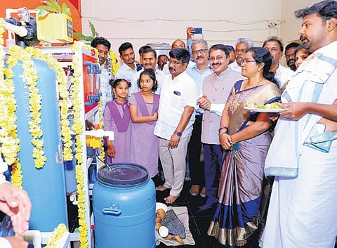 Andhra: Coromandel International donates RO water plant to school in Prakasam district