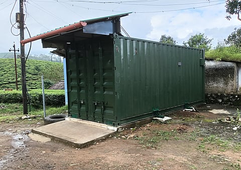 Following the successful implementation of container type ration shops at two places, the civil supplies department has extended the method to four more places in the hill station .