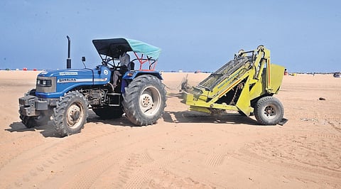 An average of 5.5 to 7 tonnes of waste is collected at Marina every day