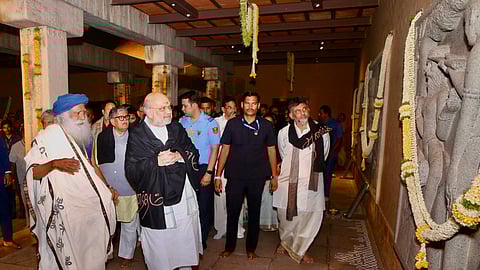 D K Shivakumar’s visit to Sadhguru's event divides Congress