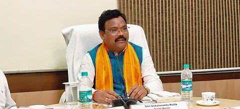 Odisha minister visits Malkangiri, stresses on safety of girl students