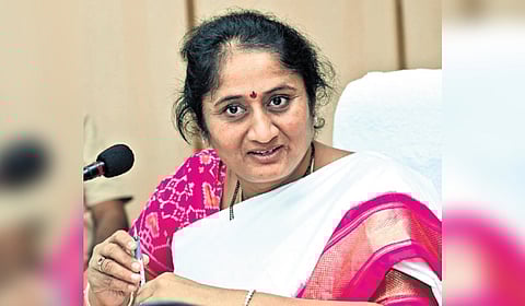 Prove ‘Talliki Vandanam’ allegation or resign as MLA: Savitha to Jagan