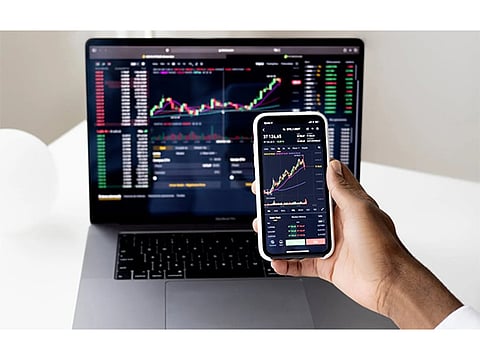 IT and auto stocks fall on US tariff decisions, Sensex down 558 points, nifty slips below 25,850