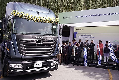 Hydrogen fuelled vehicle