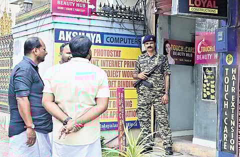SDPI workers protest during the ED raid at SDPI office in capital on Thursday