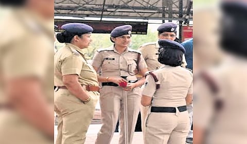 Railway Protection Force equips women cops with chilli spray for safety
