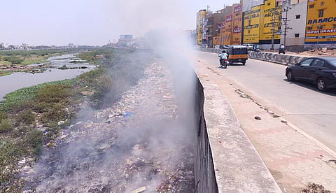 Waste dumping in the Vaigai river continues despite court orders.