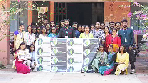 Members of Signature of Nishagandhi