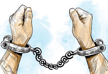 Two of the accused, Mohit and Manish, were intercepted by police near the Mahesh Garden, Anaj Mandi, while they were on their way to Najafgarh. 