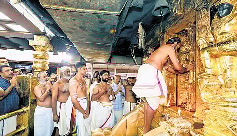 The arrest of Kandararu Rajeevaru will not affect the rituals as Maheshwararu Mohanaru is the high priest for the year. 