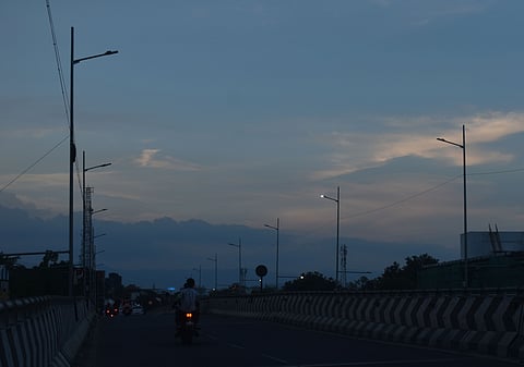Dysfunctional streetlights leave GN Mills flyover dark for months