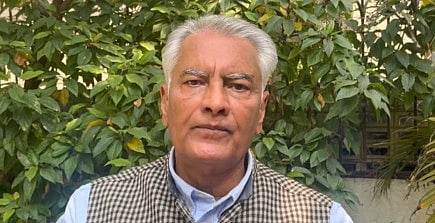 Punjab BJP President Sunil Jakhar launched a scathing attack on the AAP, Congress, and farmer leaders, accusing them of exploiting farmers for political gains and engaging in "low-level politics."