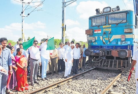 On Thursday, Bapatla District Collector J Venkata Murali, along with MLA Vegesna Narendra Varma, inaugurated loading and unloading operations at Bapatla Railway Station.